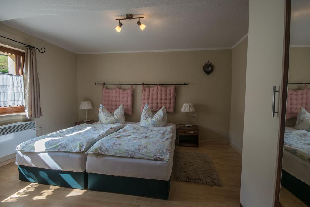 Ferienhaus Rosalie Altendorf  Luaran gambar