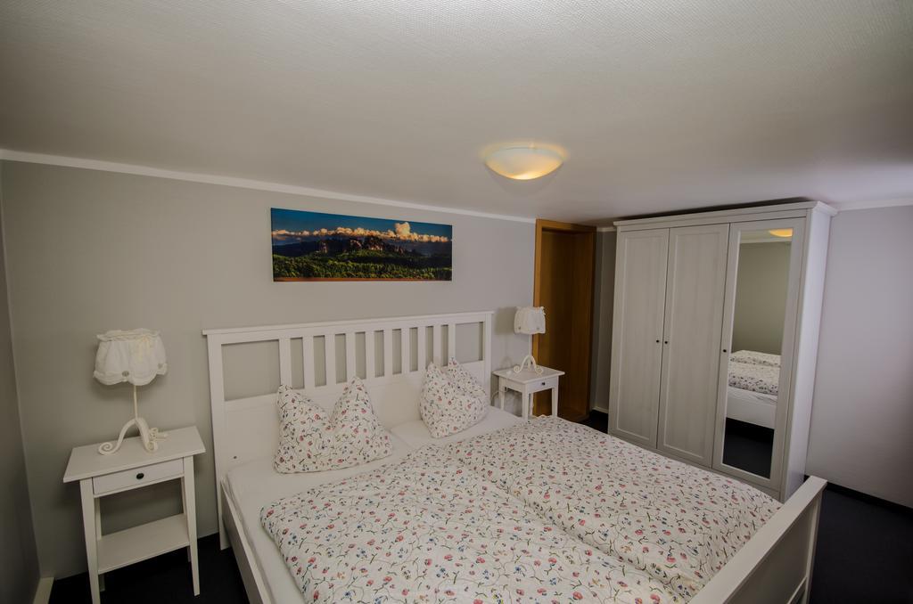 Ferienhaus Rosalie Altendorf  Luaran gambar