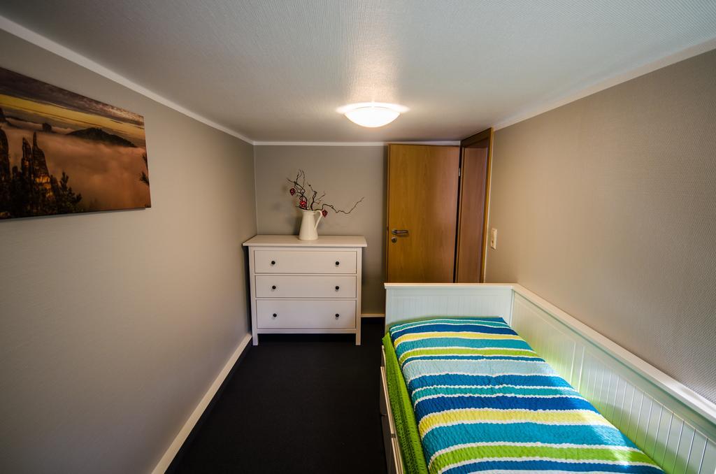 Ferienhaus Rosalie Altendorf  Luaran gambar